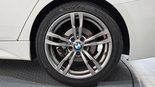 BMW 3 Series (F30) 320d M 2015 21