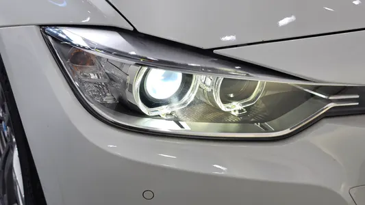 BMW 3 Series (F30) 320d M 2015 22