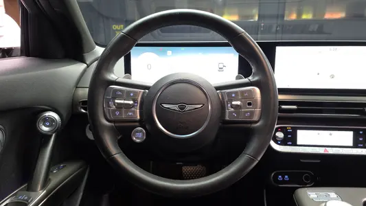 Genesis GV60 AWD 2022 13