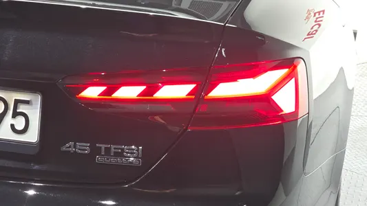 Audi A5 (F5) 45 TFSI 2023 23