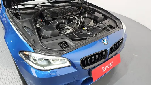 BMW M5 (F10) M5 2016 6