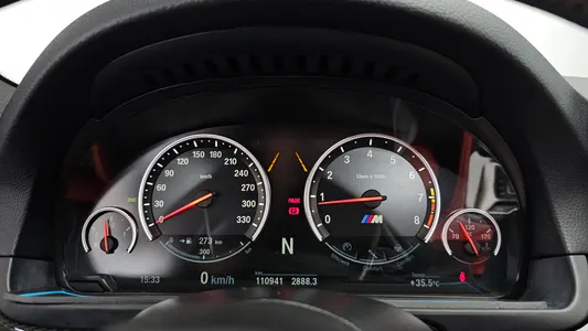 BMW M5 (F10) M5 2016 8