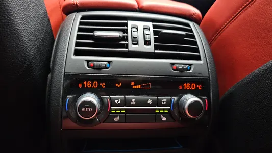 BMW M5 (F10) M5 2016 18
