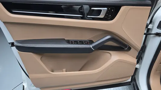 Porsche (PO536) 3.0 2020 24