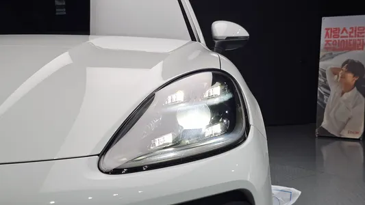 Porsche (PO536) 3.0 2020 22