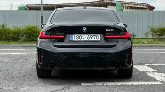 BMW 3 Series (G20) 320i M 2022 4