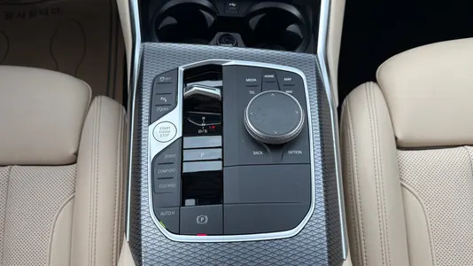 BMW 3 Series (G20) 320i M 2022 9