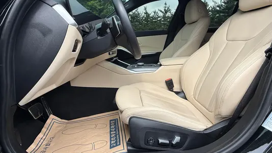 BMW 3 Series (G20) 320i M 2022 10