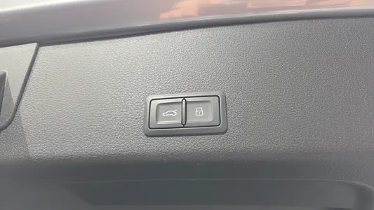 Audi e- 55 2020 40