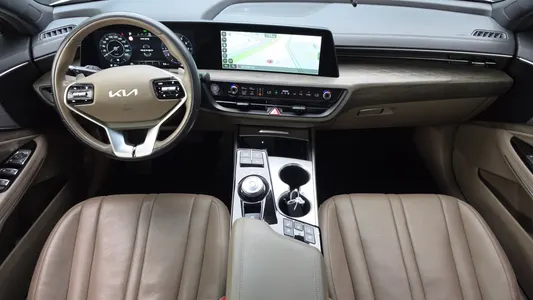 Kia K8 2.5 2WD 2022 7