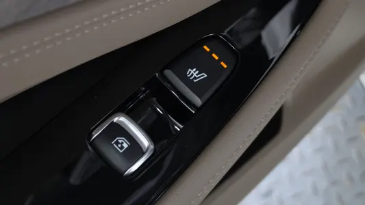 Kia K8 2.5 2WD 2022 18