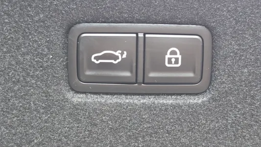 Kia K8 2.5 2WD 2022 19