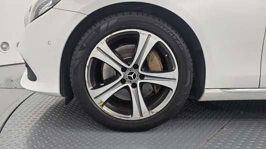 Mercedes-Benz E-Class W213 E300 2018 5