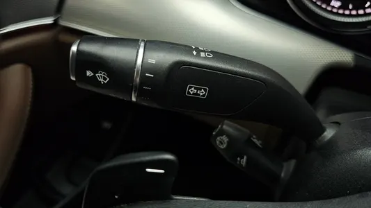 Mercedes-Benz E-Class W213 E300 2018 28