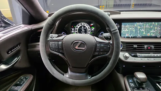Lexus LS500h 5 3.5 AWD 2018 13
