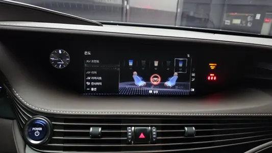Lexus LS500h 5 3.5 AWD 2018 17