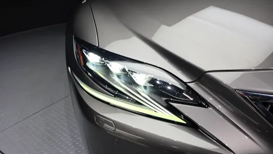 Lexus LS500h 5 3.5 AWD 2018 22