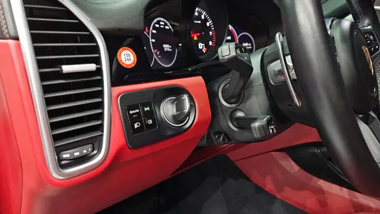 Porsche (PO536) 3.0 2020 18