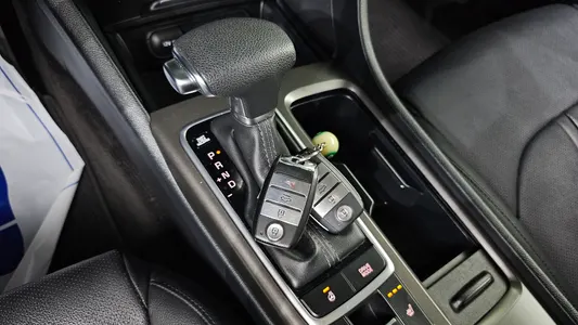 Kia K5 2 2.0 2019 9