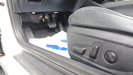 Kia K5 2 2.0 2019 28