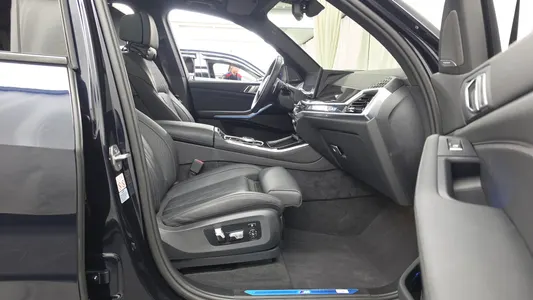 BMW X5 (G05) xDrive 40i M 2023 10