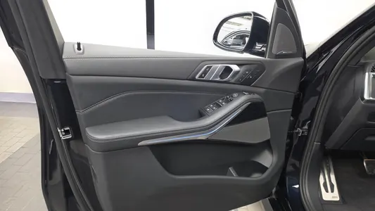 BMW X5 (G05) xDrive 40i M 2023 24