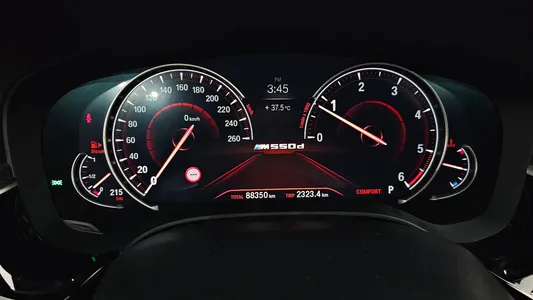 BMW 5 Series (G30) 520d M 2018 7