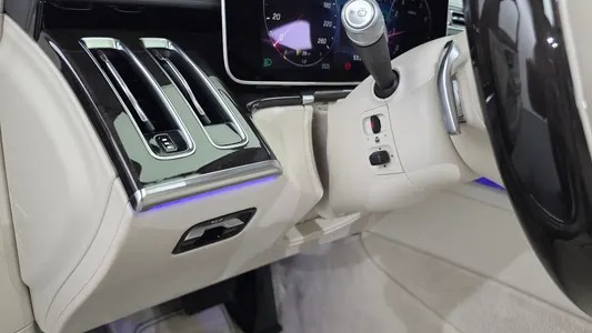 Mercedes-Benz S-Class W223 S580L 4MATIC 2021 19