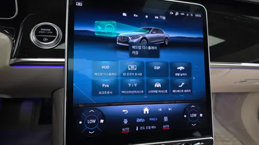 Mercedes-Benz S-Class W223 S580L 4MATIC 2021 33
