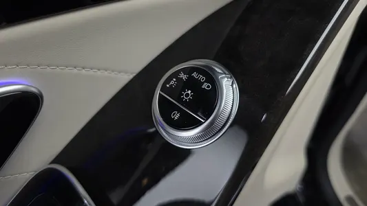 Mercedes-Benz S-Class W223 S580L 4MATIC 2021 27