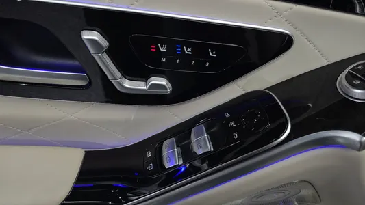 Mercedes-Benz S-Class W223 S580L 4MATIC 2021 28
