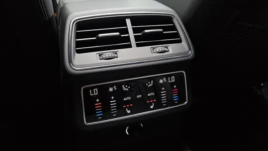 Audi A6 (C8) 40 TDI 2020 31