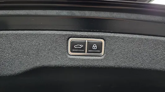 Hyundai (DN8) 2.0 2025 15