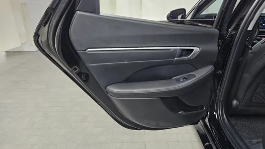 Hyundai (DN8) 2.0 2025 25