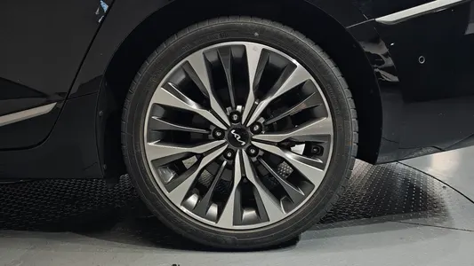 Kia K8 2.5 2WD 2022 21