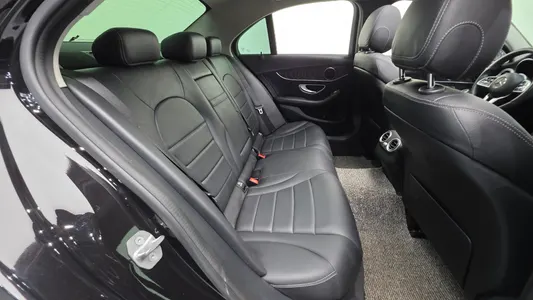 Mercedes-Benz C-Class W205 C220 d 4MATIC 2019 28