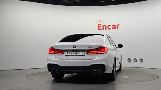 BMW 5 Series (G30) 520d M 2020 4