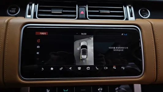 Land Rover 4 4.4 SDV8 AB 2018 14