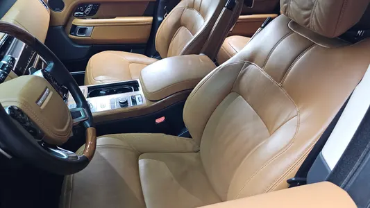 Land Rover 4 4.4 SDV8 AB 2018 27