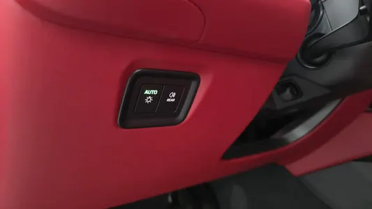 Porsche (PO536) 3.0 E- 2025 14