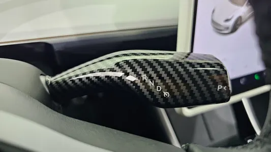 Tesla 3 AWD 2020 9