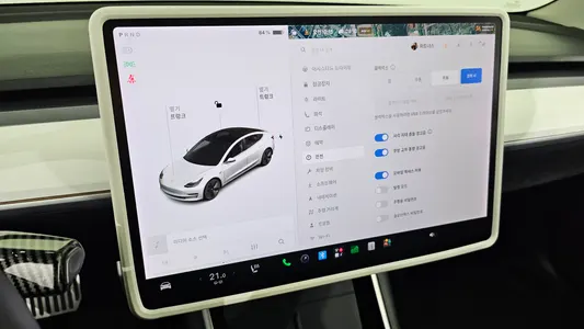 Tesla 3 AWD 2020 16