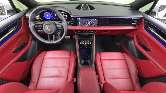 Porsche EV 4S 2025 6