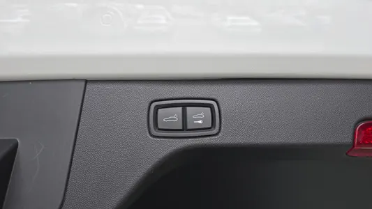 Porsche EV 4S 2025 32