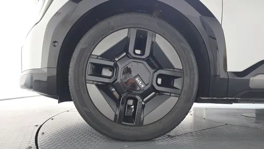 Kia EV9 4WD 2024 5