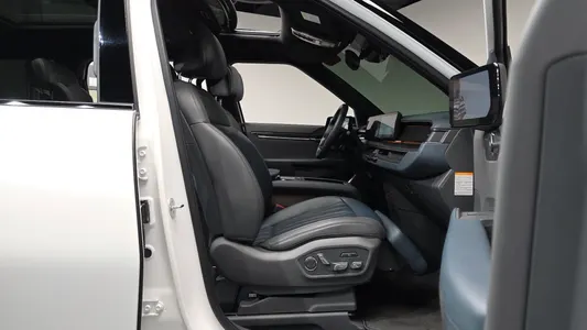 Kia EV9 4WD 2024 27