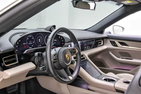 Porsche 타이칸 4S 2021 9