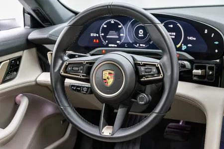 Porsche 타이칸 4S 2021 12