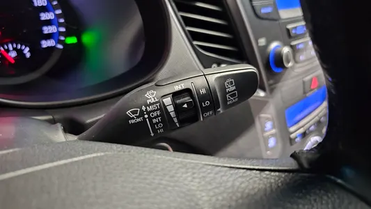 Hyundai DM (e-VGT) 2.0 2WD 2012 28
