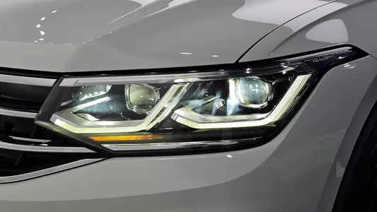 Volkswagen 2 2.0 TDI 4 2023 22